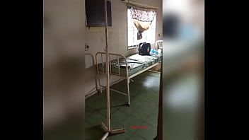 再生 病気の友達のお見舞いに行ったらムラムラしてこっそりマスターベーションしてた