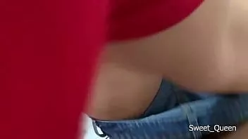 Oynat Hardcore seks: kirli adam oturma odasında bir üvey kardeş olarak yeğenini sikikleri