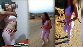 Reproducir Viejo sucio seduce a chica adolescente con dinero - El cerdo viejo le ofrece dinero y la chica tonta cae en sus garras, sus padres le hablan por celular en medio de una follada casera real de 18 años.