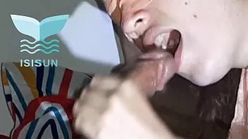 播放 当我们独处时，我的新继母吮吸我的阴茎 |让我连续射精两次