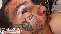 play Der fahrradfahrende Exhibitionist Emo Dluquinha wird in der Öffentlichkeit ungezogen