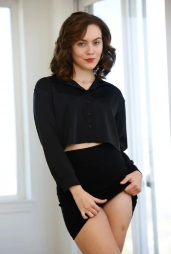 Порнозвезда Freya Parker
