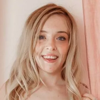 Porno Yıldızı Madi Collins