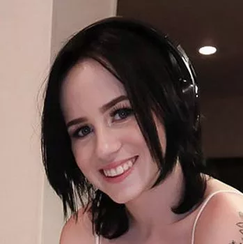 Porno Yıldızı Remi Jones